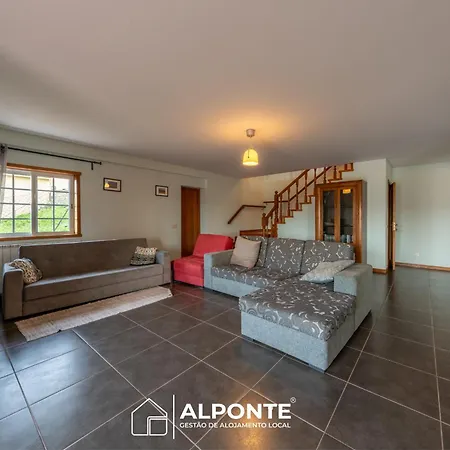 Casa Da Escusa By Alponte 펜션