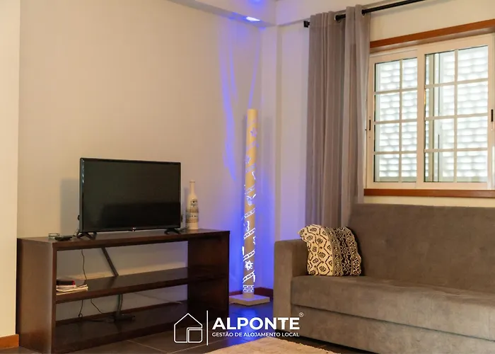 Casa Da Escusa By Alponte 카민하